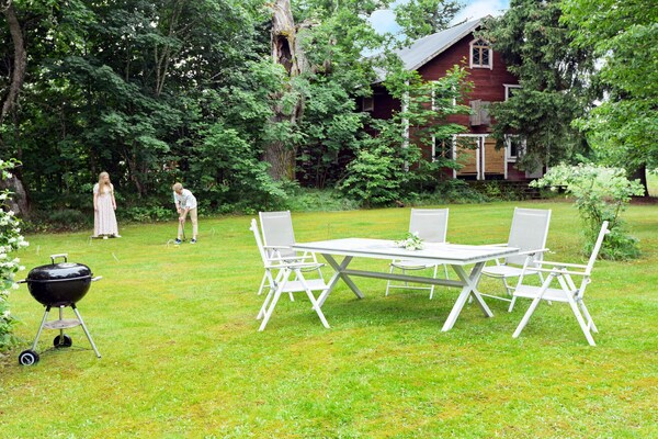 Ruim herenhuis voor 11 personen aan de golfbaan in Stora Sundby - thumbnail 2
