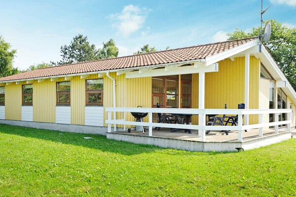 Ruim vakantiehuis met sauna & whirlpool op 250m van zee bij Juelsminde - thumbnail 4