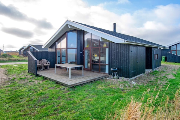 Licht vakantiehuis met sauna en whirlpool op 280m van de zee in Ulfborg - thumbnail 3