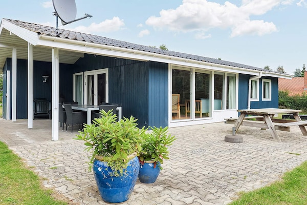 Licht vakantiehuis op groot perceel, 250m van zee bij Dannemare - thumbnail 2
