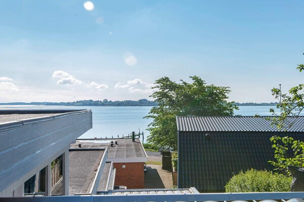 Appartement aan zee in Gråsten met privé strandtoegang en uitzicht op de Flensburger Fjord - thumbnail 5
