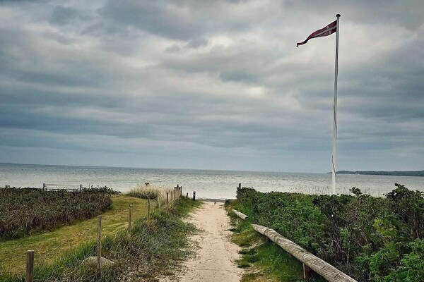Vrijstaand vakantiehuis met sauna, 300m van zee in Børkop, Denemarken - thumbnail 2