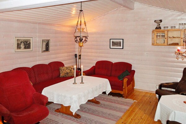 Vakantiehuis met panoramisch fjordzicht en sauna bij Laupstad, Lofoten - thumbnail 6