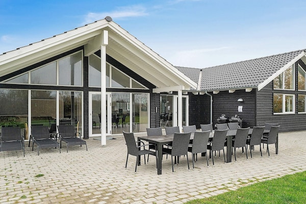 16-persoons vakantiehuis in Kappeln op 950 m van zee · 16 pers. - thumbnail 1