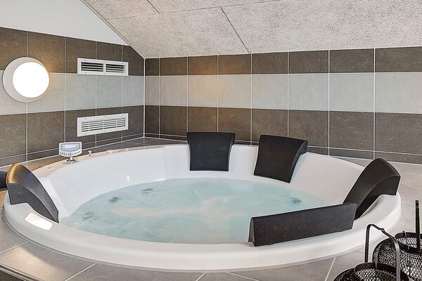 Luxe vakantiehuis met privézwembad en sauna op 900m van het strand - thumbnail 6