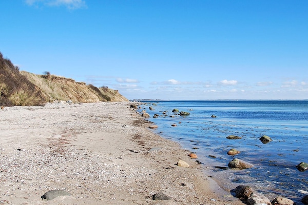 Stijlvol vrijstaand vakantiehuis op 350 meter van de zee bij Haderslev - thumbnail 5