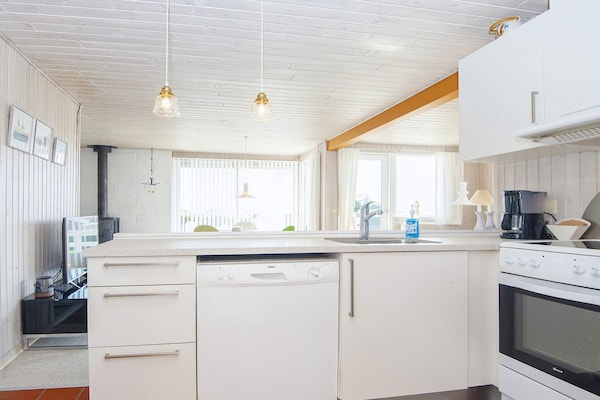 Vrijstaand vakantiehuis met sauna op 200 meter van de zee in Juelsminde - thumbnail 5