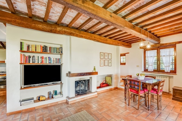 Sfeervolle villa met privézwembad en uitzicht op de Toscaanse heuvels - thumbnail 6