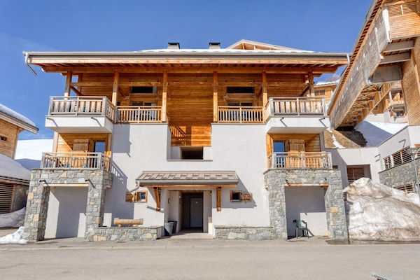 Ruim 5-slaapkamer appartement op de piste in het Grand Massif - thumbnail 2