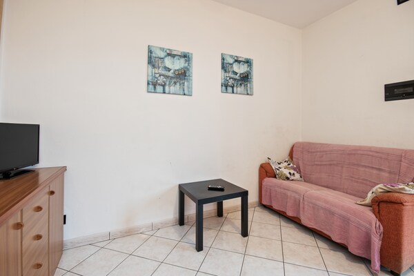 Zonnig appartement met balkon en zicht op het Gardameer in Lazise - thumbnail 3