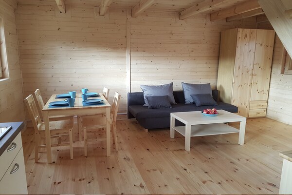 Vrijstaande bungalow aan de golfbaan in Międzyzdroje met BBQ - thumbnail 3