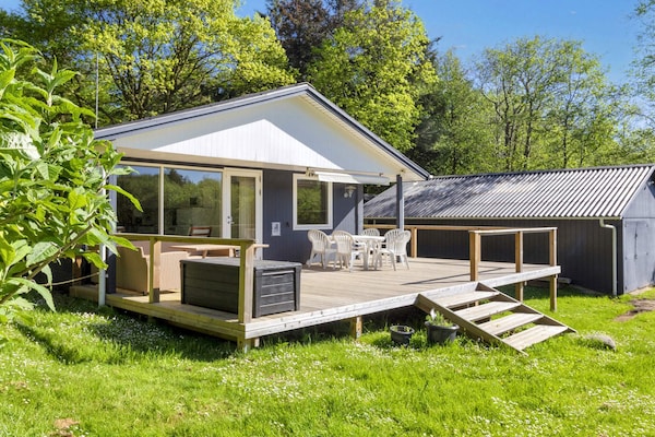 5-persoons vakantiehuis aan zee op het rustige eiland Fur - thumbnail 2