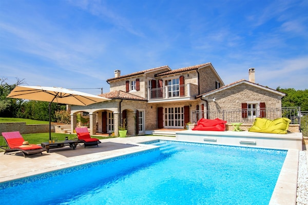 Villa Artien: Luxe landhuis met zwembad en bubbelbad in Istrië - thumbnail 6