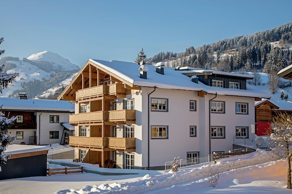 residenz-edelalm-penthouse sleeps 10