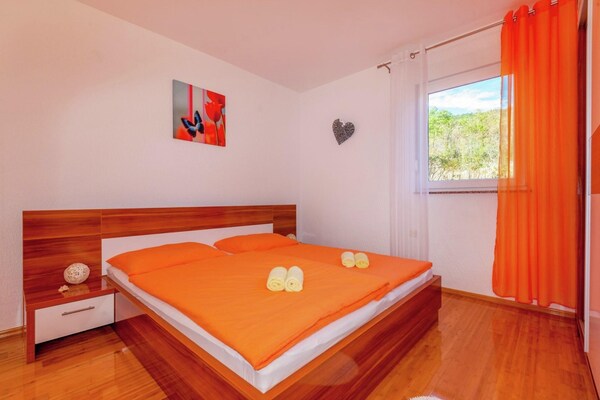 Knus appartement op 300 meter van het strand in Dramalj - thumbnail 5