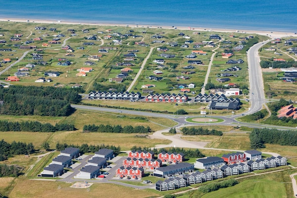 Moderne Skipperwoning op 300 meter van het strand in Løkken - thumbnail 1