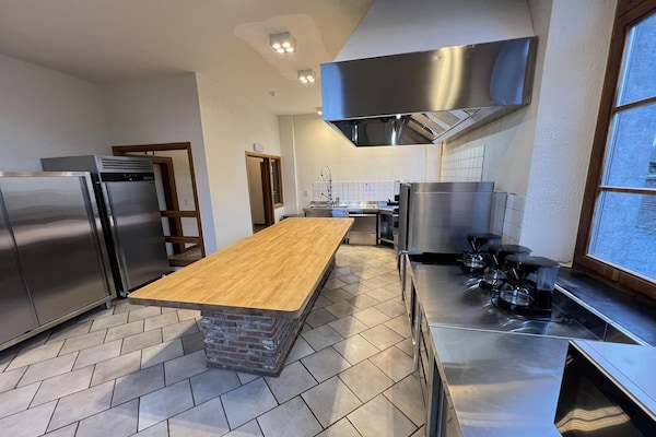 Ruim vakantiehuis La Récréation in Noiseux voor 30 personen - thumbnail 4
