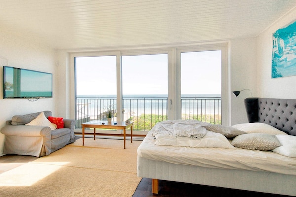 Luxe vakantiehuis direct aan zee in Græsted met panoramisch uitzicht voor 12 personen - thumbnail 4