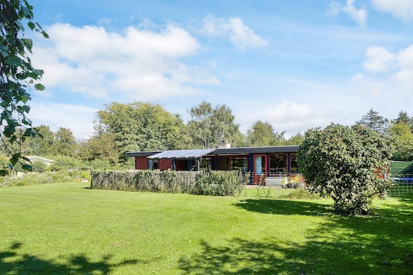 Op 800 m van zee: sfeervol vakantiehuis in Store Fuglede - thumbnail 4