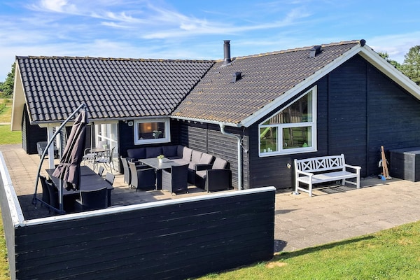 10-persoons vakantiehuis aan het meer in Ansager · 114 m² - thumbnail 2