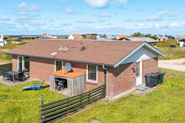 Vakantiehuis in Frøstrup op slechts 500 meter van de zee - thumbnail 2
