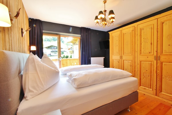 Centraal gelegen chalet in Ellmau direct aan de piste - thumbnail 6