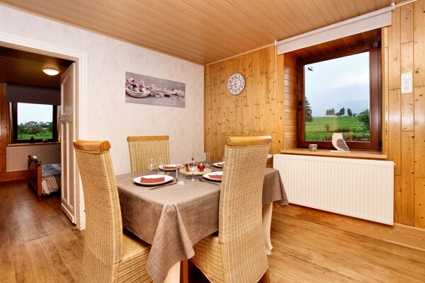 Ruim appartement Haus Kohn in Born met tuin, dicht bij Spa-Francorchamps - thumbnail 3