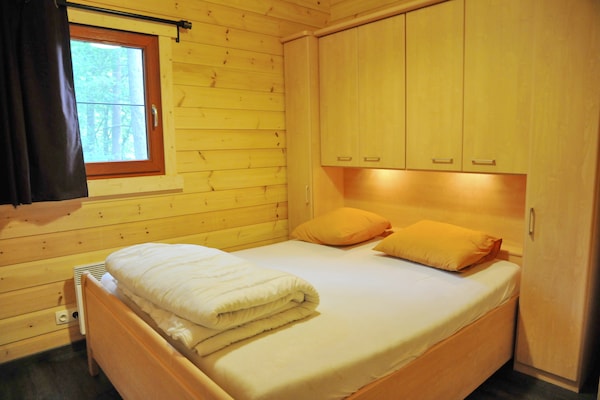 Modern houten vakantiehuis voor 8 personen in Oignies en Thiérache - thumbnail 4