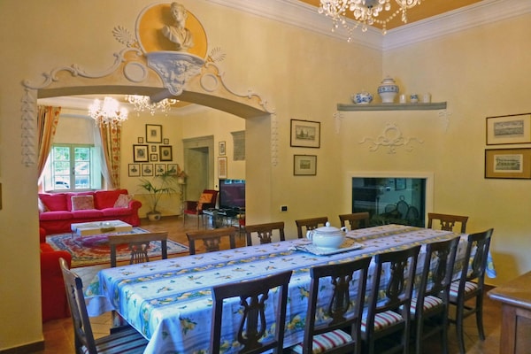 Exclusieve villa in Pistoia met spa, verwarmd zwembad en uitzicht op Toscaanse heuvels - thumbnail 4