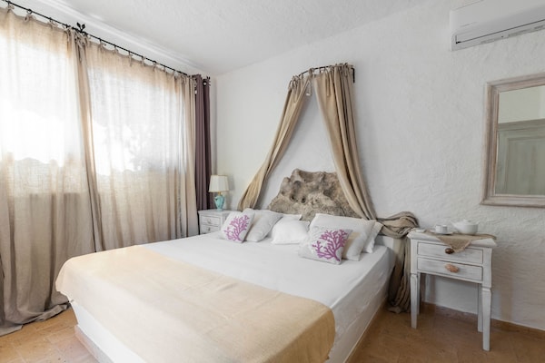 Villa Paradiso 3: Luxe villa aan de golfbaan bij Porto Cervo voor 14 personen - thumbnail 5