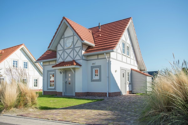 Moderne villa met sauna op loopafstand van het Noordzeestrand in Cadzand-Bad - thumbnail 1