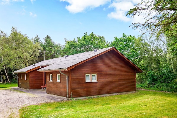 6-persoons vakantiehuis aan zee in Thyholm met whirlpool - thumbnail 2