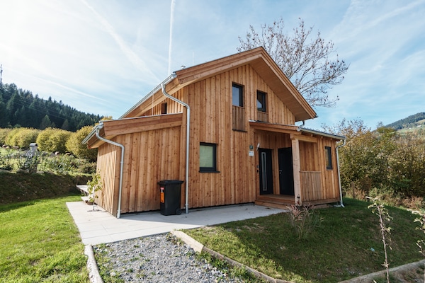 Aan de piste: Luxe chalet voor 11 personen in Sankt Georgen - thumbnail 2