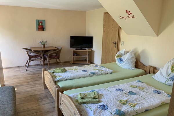 Romantisch landhuisappartement bij zee, bos en golfbaan in Kägsdorf - thumbnail 5
