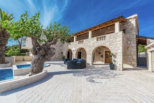 Villa Dumina - thumbnail 6