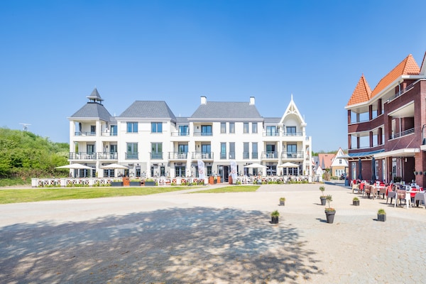 Elegant appartement in Noordzee Résidence Dishoek, 66m², 4 pers. - thumbnail 1
