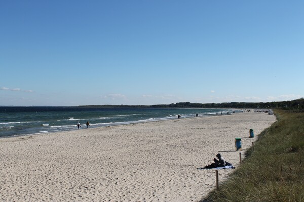 Knus appartement met tuinterras, 800 meter van het strand in Boltenhagen - thumbnail 5