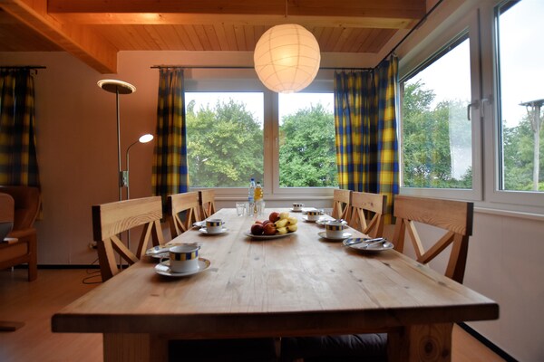 Ruim familieappartement voor 7 personen aan de golfbaan in Boddin - thumbnail 3