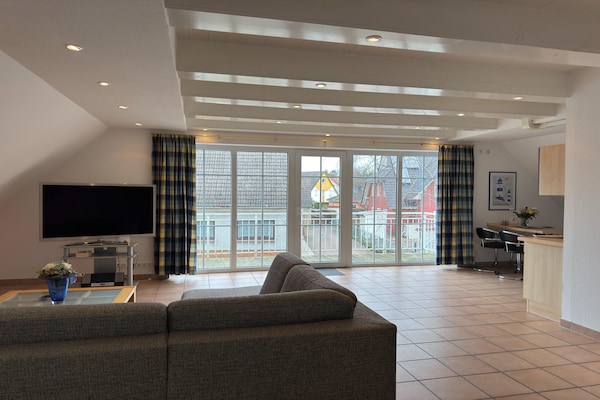 Op 500 m van het strand: ruim appartement in centrum van Zingst - thumbnail 3