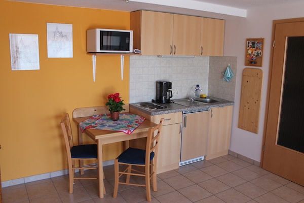 Op 600 m van het strand: Knus appartement in centrum Ostseebad Rerik - thumbnail 4