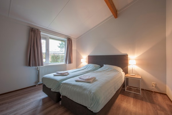 Modern vakantiehuis op Hof Domburg, op loopafstand van zee - thumbnail 5