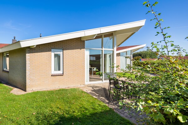 Modern vakantiehuis op Hof Domburg, op loopafstand van zee - thumbnail 6