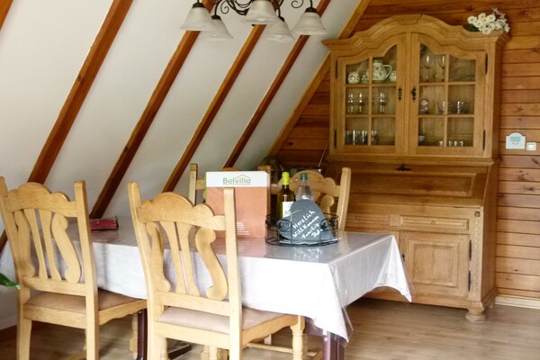 Vrijstaand A-frame vakantiehuis Christina in bosrijk Sauerland - thumbnail 3