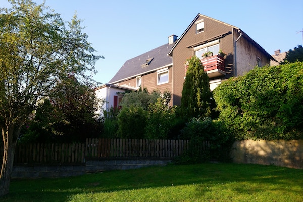 4-persoons appartement Bellevue in het centrum van Willingen - thumbnail 6