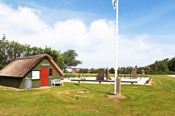 Knus houten huis nabij Bork Havn voor 4 personen - thumbnail 6