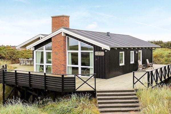 Vrijstaand vakantiehuis in de duinen op 200m van de zee met sauna en whirlpool - thumbnail 1