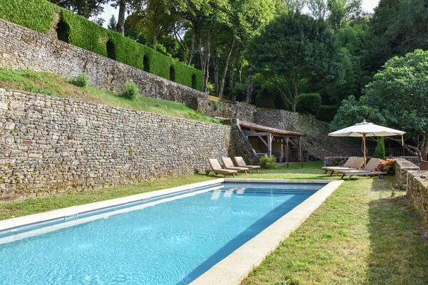 Authentiek landhuis voor 9 personen met privébos en zwembad in de Dordogne - thumbnail 6