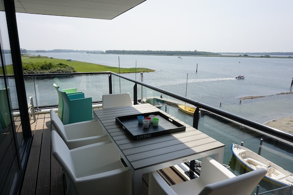 Designappartement Veerse Muze 7f met aanlegsteiger aan het Veerse Meer - thumbnail 4