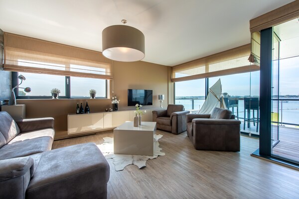 Veerse Muze 7e: luxe appartement met panoramisch uitzicht op het Veerse Meer - thumbnail 6