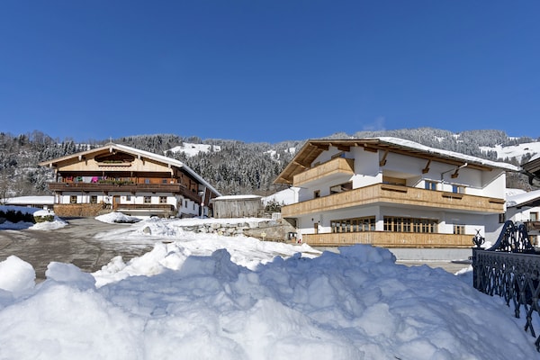 gruppenhaus-westendorf sleeps 18